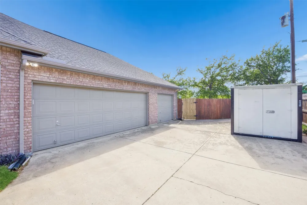 1606 Sarah Brooks Drive Keller, TX 76248