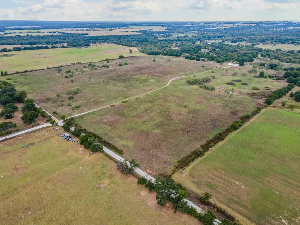 451 County Road 4975 Desdemona, TX 76445