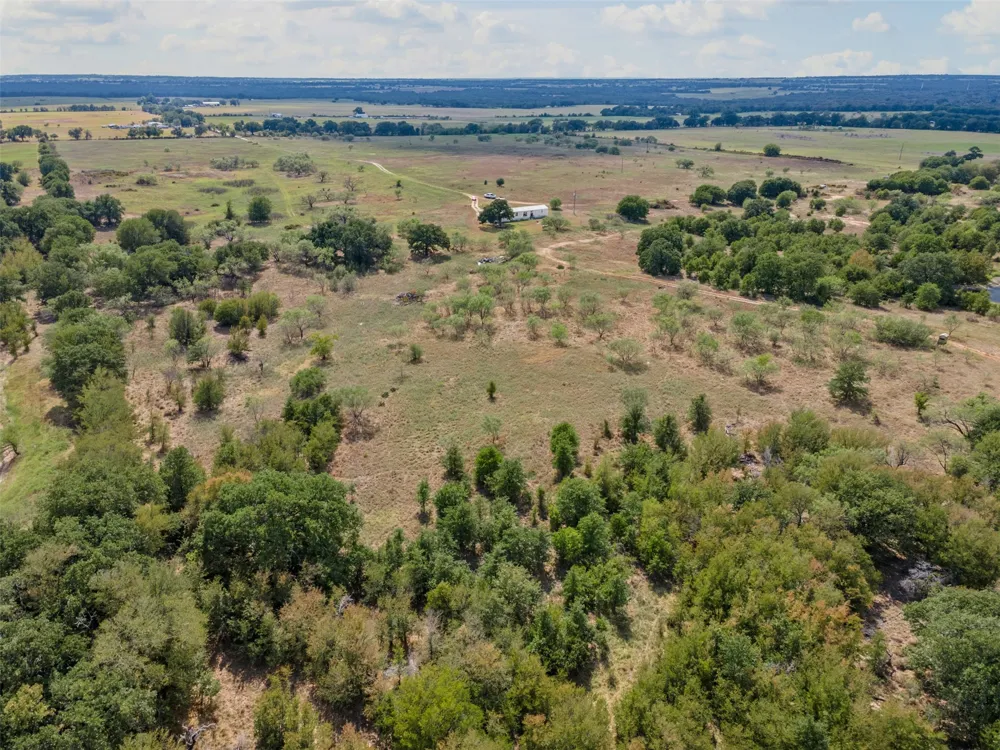 451 County Road 4975 Desdemona, TX 76445
