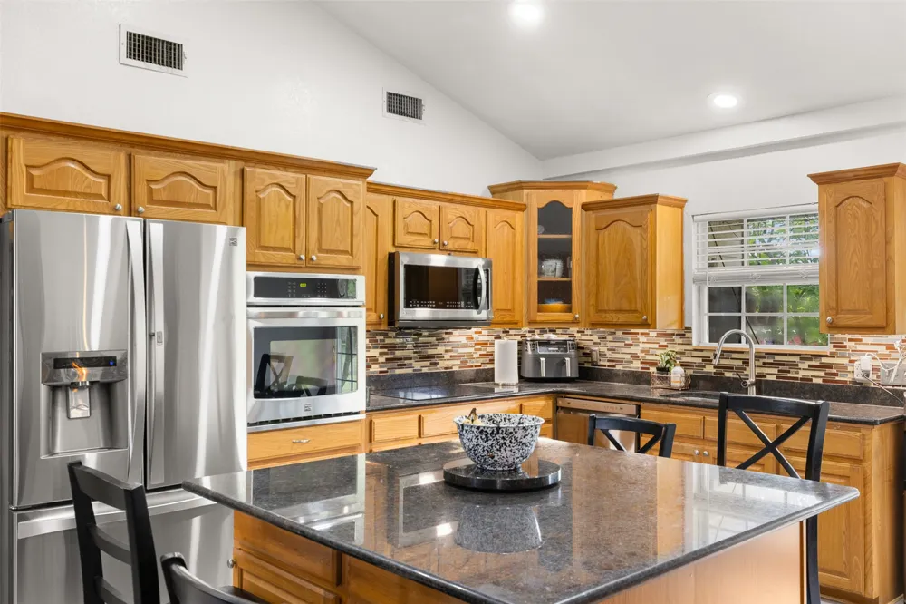 203 Saffle Road Robinson, TX 76706