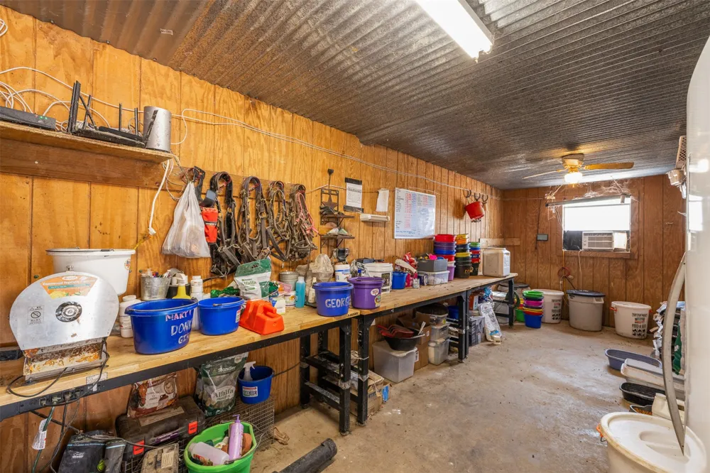 203 Saffle Road Robinson, TX 76706