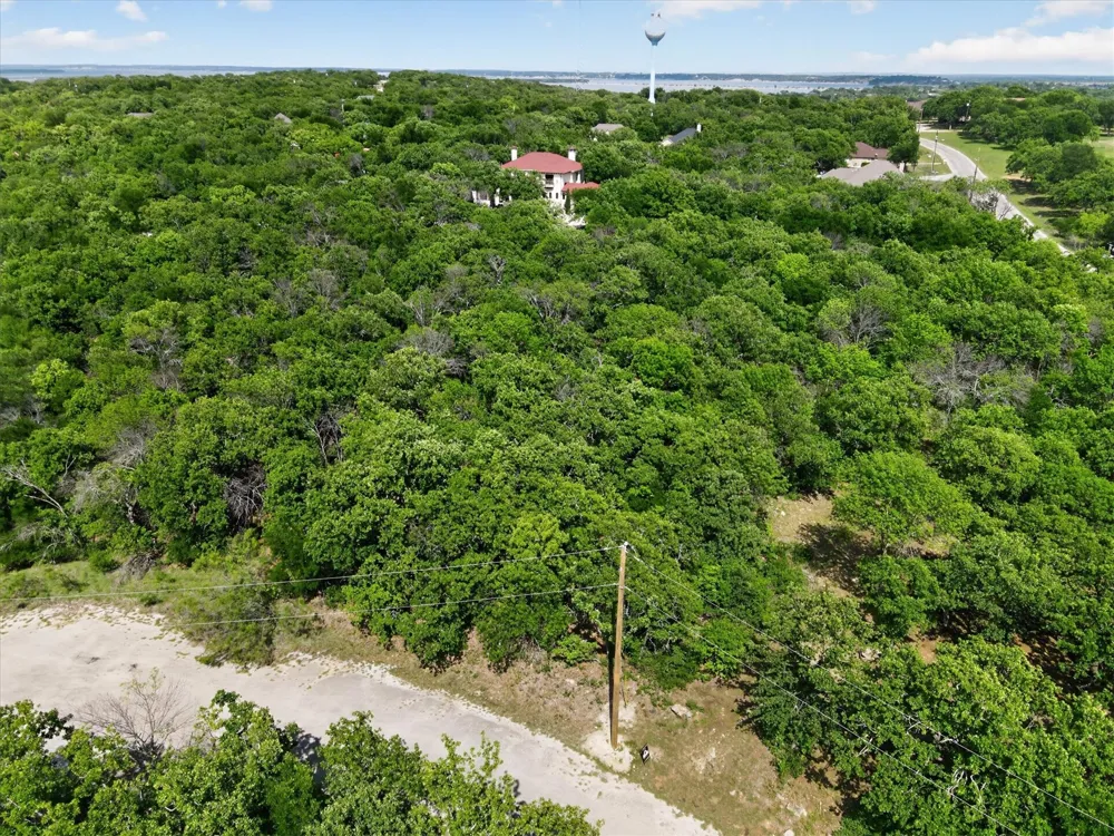106 Ash Court Runaway Bay, TX 76426