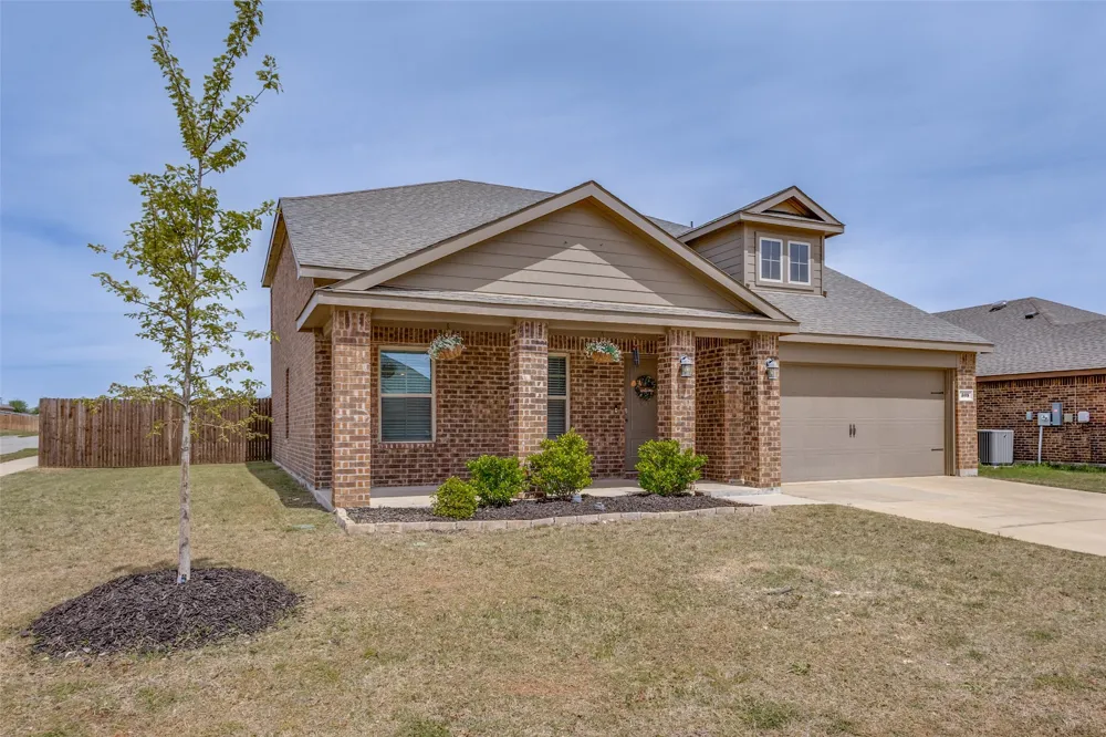 305 Ginger Avenue Anna, TX 75409