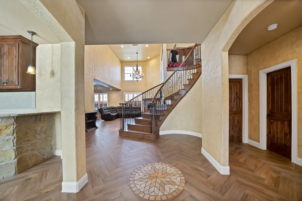 10709 County Road 507 Venus, TX 76084