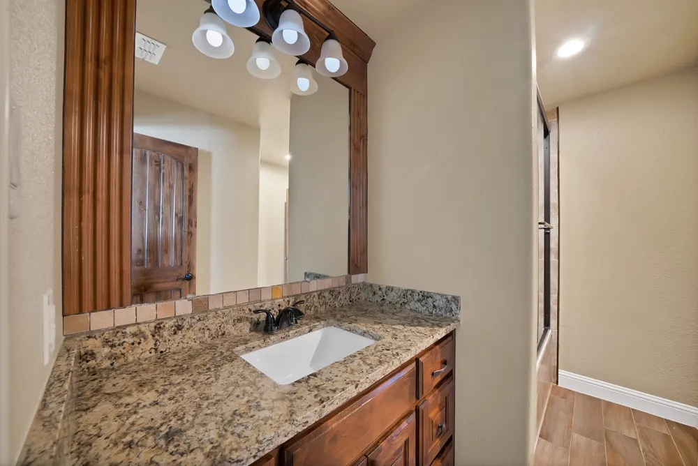 10709 County Road 507 Venus, TX 76084