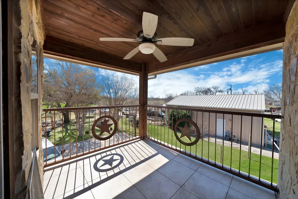 10709 County Road 507 Venus, TX 76084