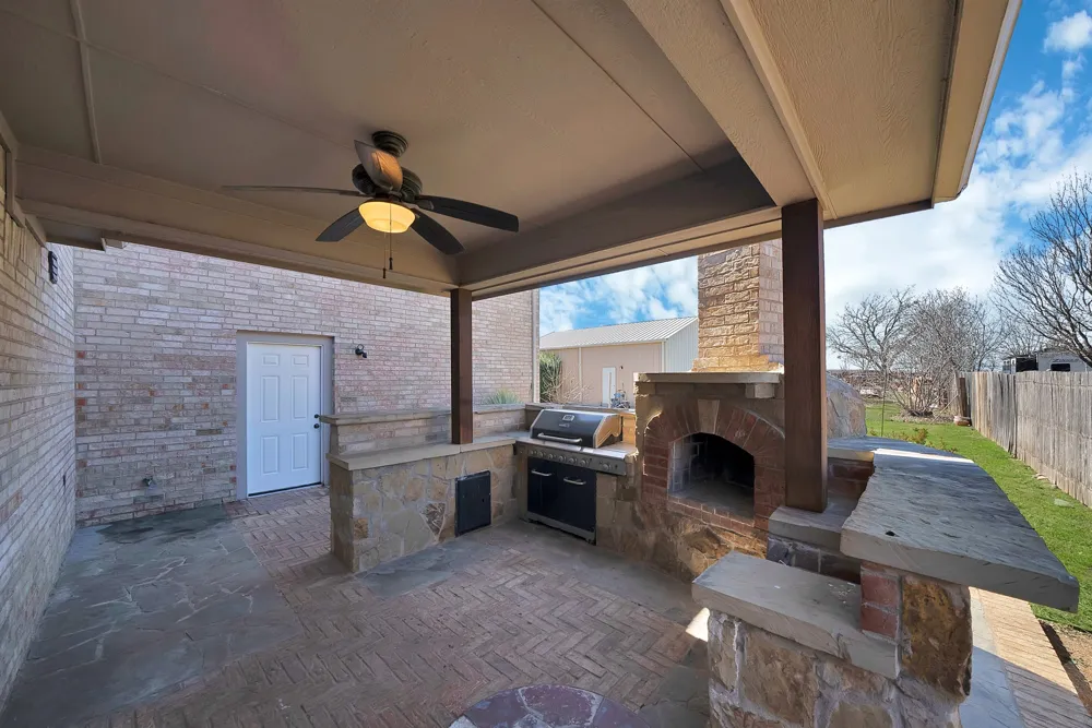 10709 County Road 507 Venus, TX 76084