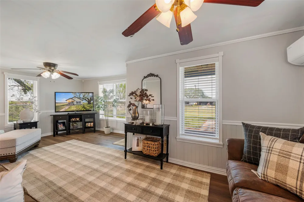 3913 Fm1956 Nocona, TX 76255