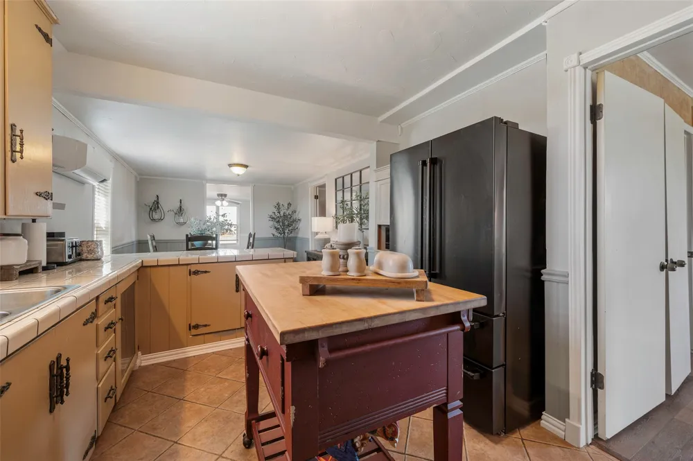 3913 Fm1956 Nocona, TX 76255