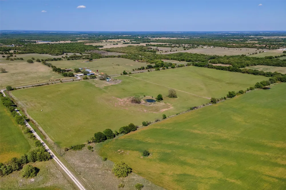 3913 Fm1956 Nocona, TX 76255