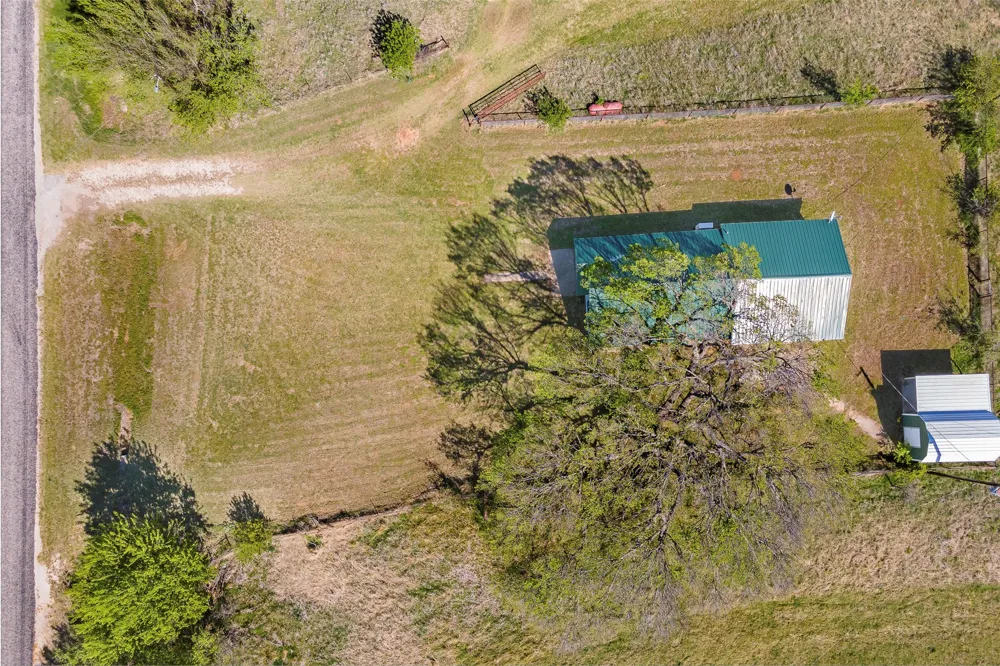 3913 Fm1956 Nocona, TX 76255