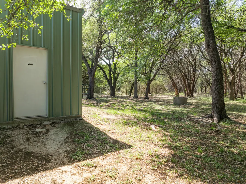 2731 Garrett Lane China Spring, TX 76633