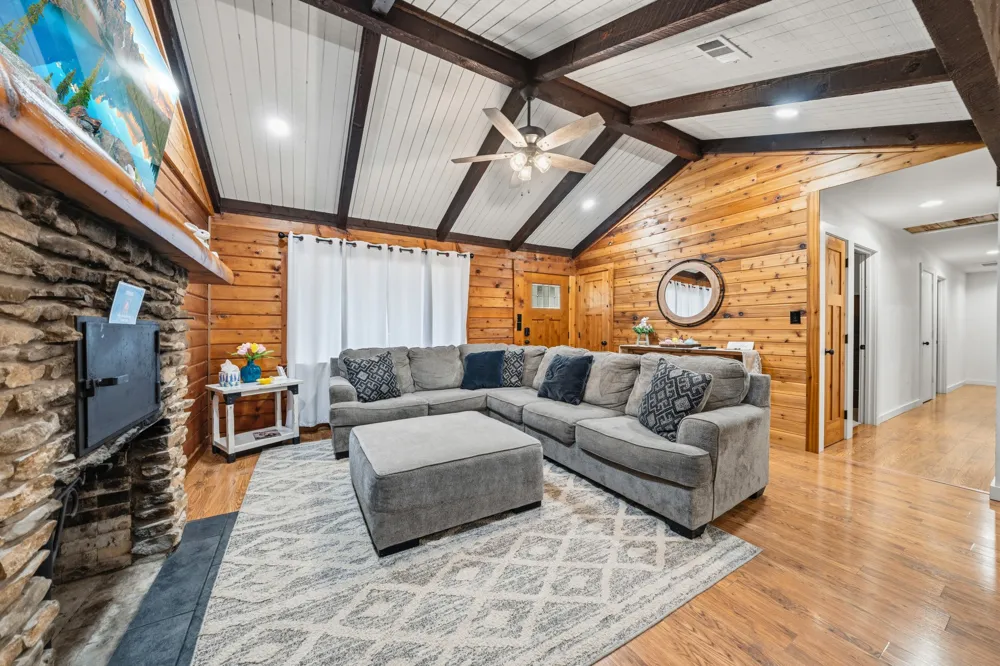 2731 Garrett Lane China Spring, TX 76633