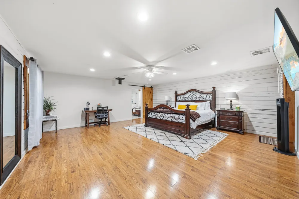 2731 Garrett Lane China Spring, TX 76633