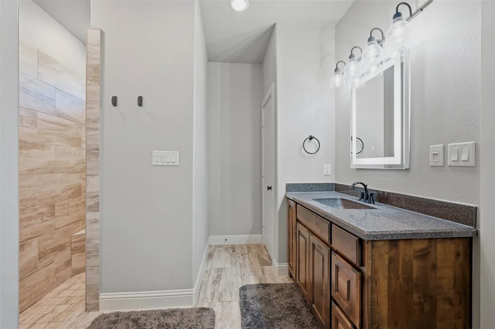 56 Turtle Point Lane Gordonville, TX 76245