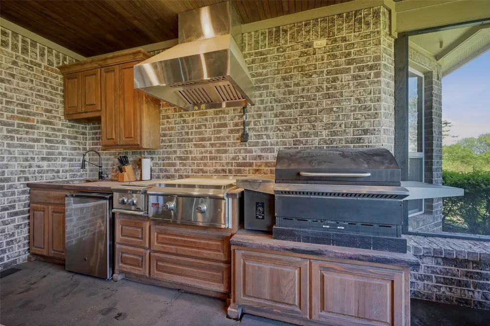 56 Turtle Point Lane Gordonville, TX 76245