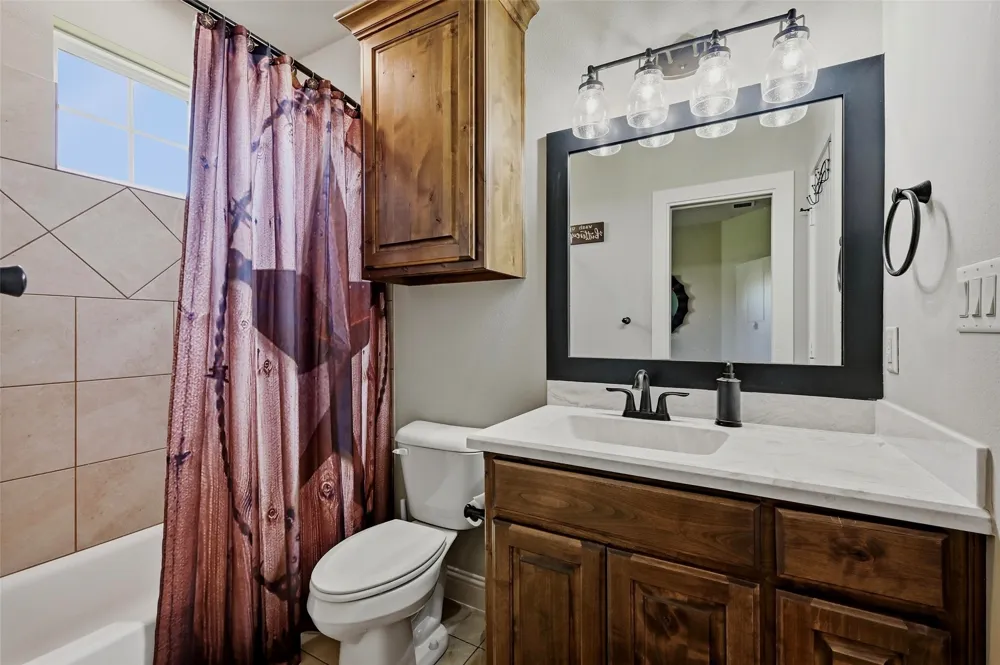 56 Turtle Point Lane Gordonville, TX 76245