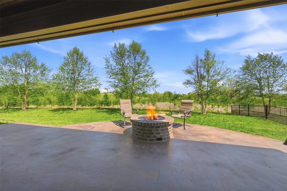 56 Turtle Point Lane Gordonville, TX 76245