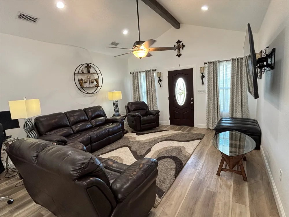 468 Hidden Shores Drive Cisco, TX 76437