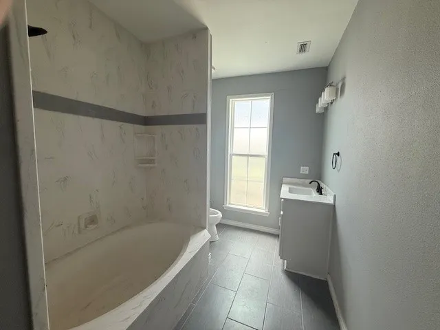 312 Poplar Street Italy, TX 76651