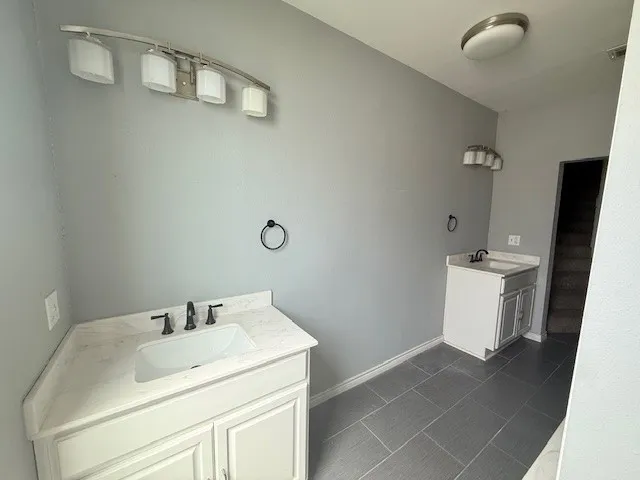 312 Poplar Street Italy, TX 76651