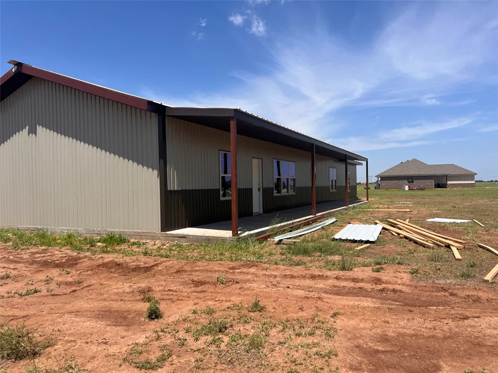 2097 PR  4282 Hawley, TX 79525
