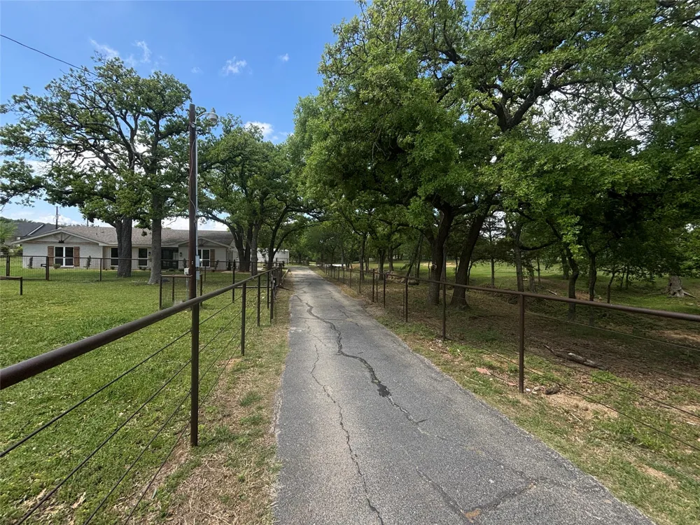660 Chinn Chapel Road Copper Canyon, TX 75077