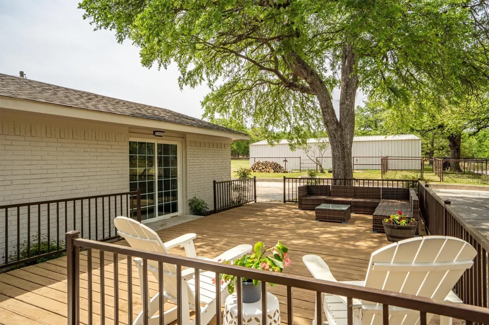 660 Chinn Chapel Road Copper Canyon, TX 75077
