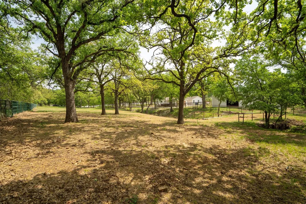 660 Chinn Chapel Road Copper Canyon, TX 75077