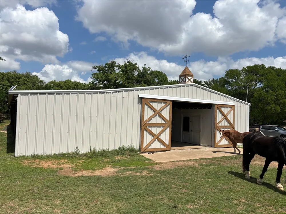 660 Chinn Chapel Road Copper Canyon, TX 75077