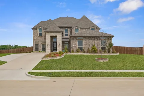 751 Emerald Valley Drive