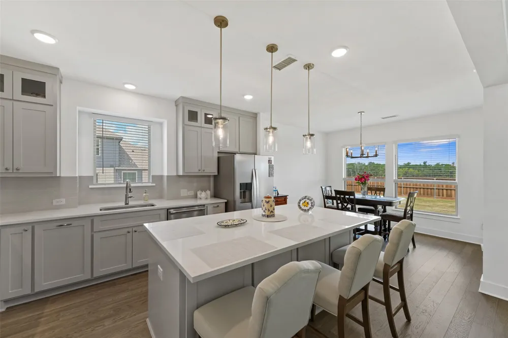 751 Emerald Valley Drive Ovilla, TX 75154