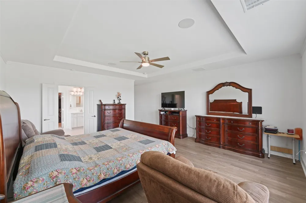 751 Emerald Valley Drive Ovilla, TX 75154