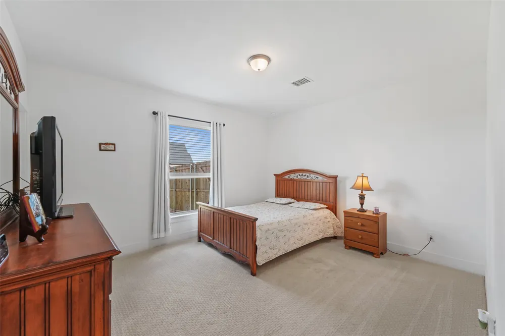 751 Emerald Valley Drive Ovilla, TX 75154