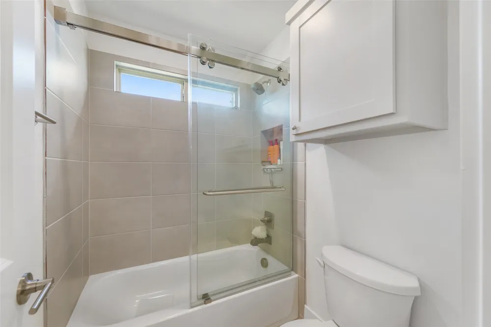 751 Emerald Valley Drive Ovilla, TX 75154