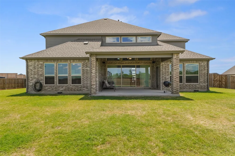 751 Emerald Valley Drive Ovilla, TX 75154