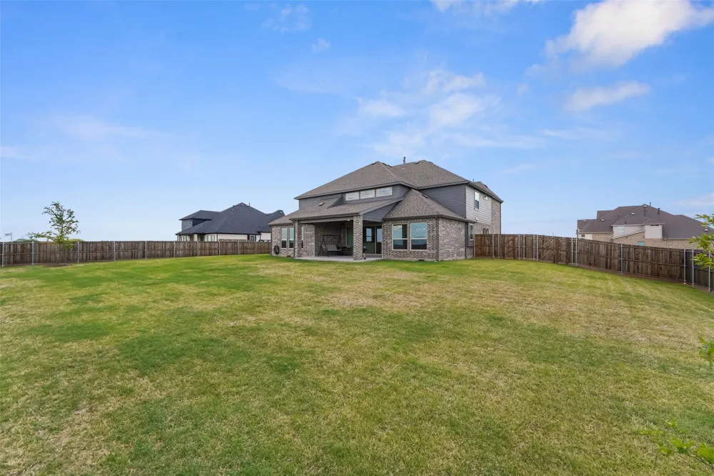 751 Emerald Valley Drive Ovilla, TX 75154