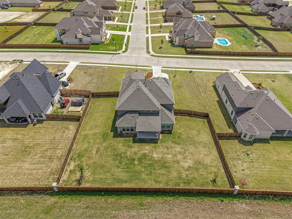 751 Emerald Valley Drive Ovilla, TX 75154
