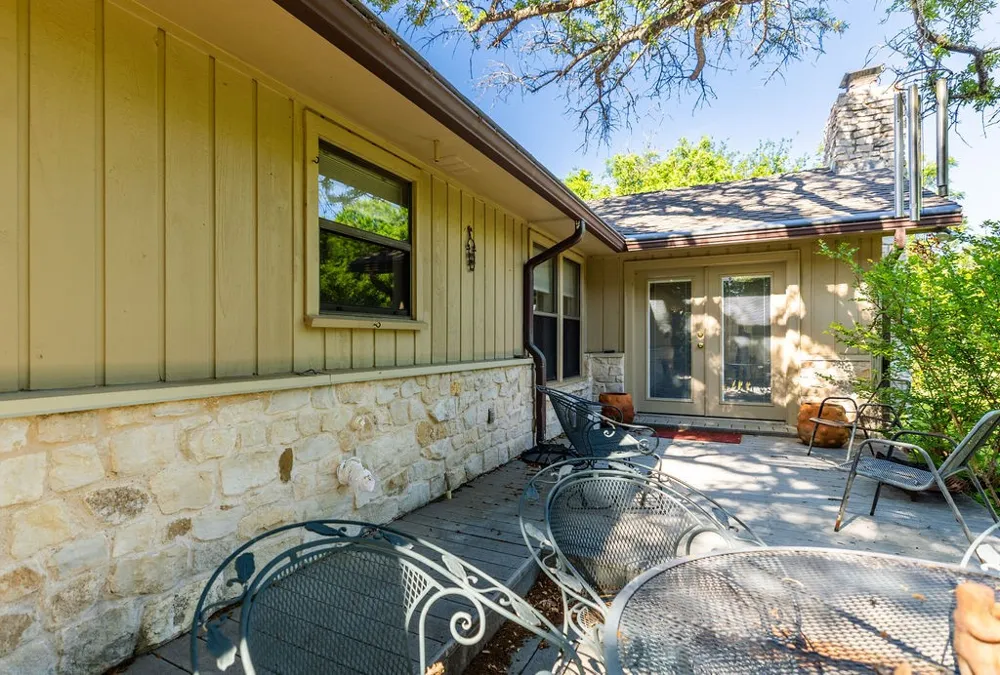 663 Coxs Oak Valley Road Waco, TX 76705