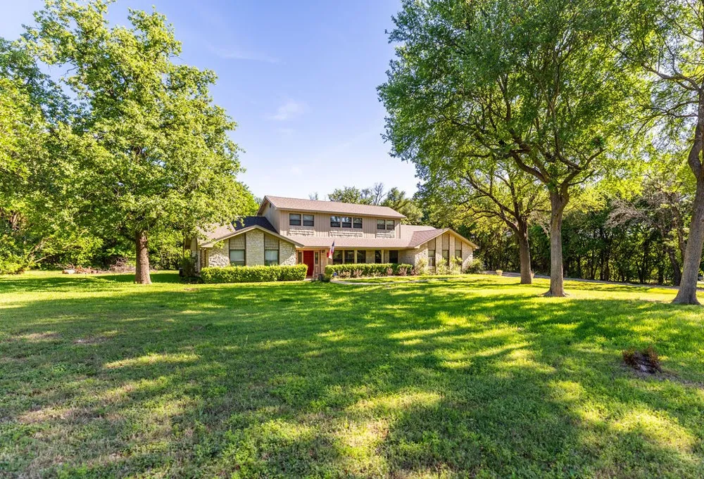 663 Coxs Oak Valley Road Waco, TX 76705