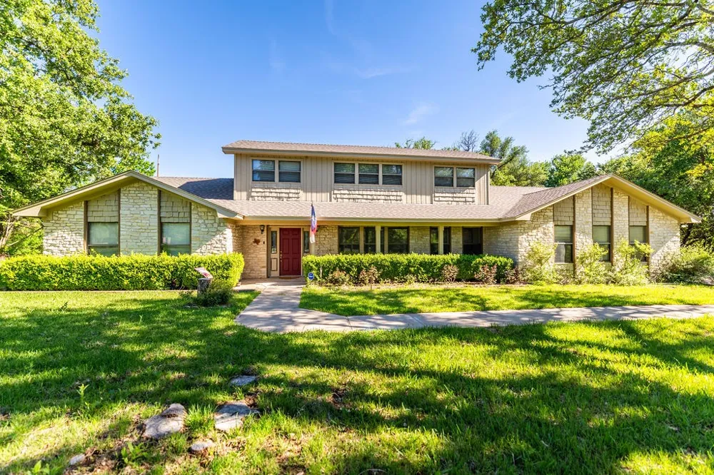 663 Coxs Oak Valley Road Waco, TX 76705