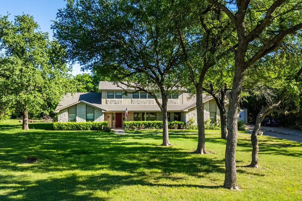 663 Coxs Oak Valley Road Waco, TX 76705