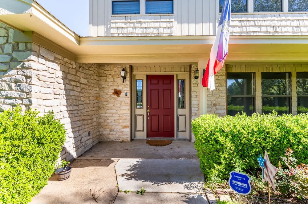 663 Coxs Oak Valley Road Waco, TX 76705