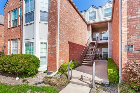 12660 Hillcrest Road #3206