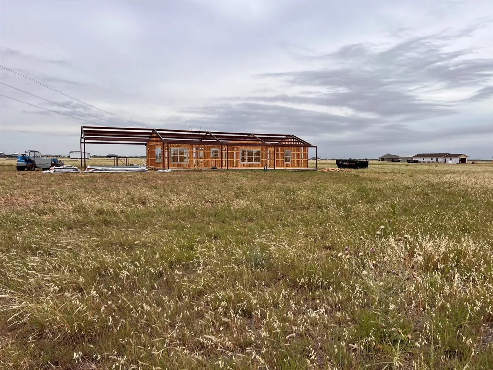 1436 CR 428 Hawley, TX 79525