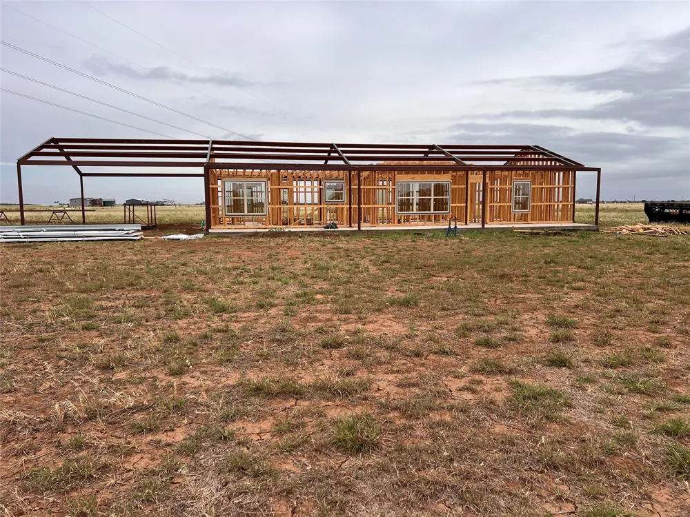 1436 CR 428 Hawley, TX 79525