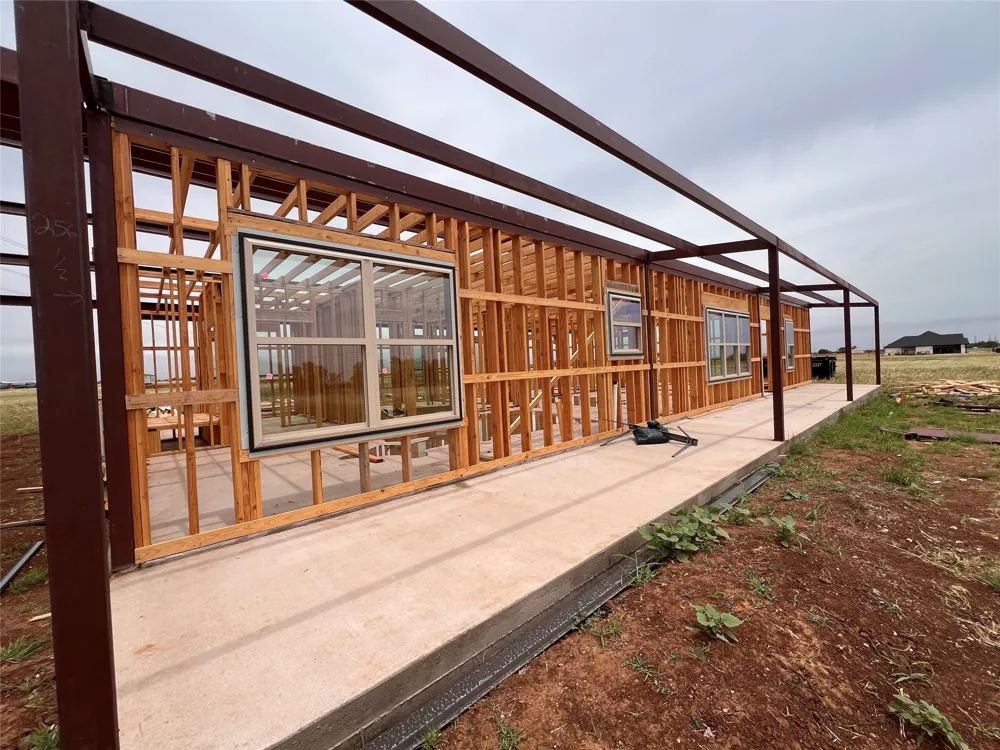 1436 CR 428 Hawley, TX 79525