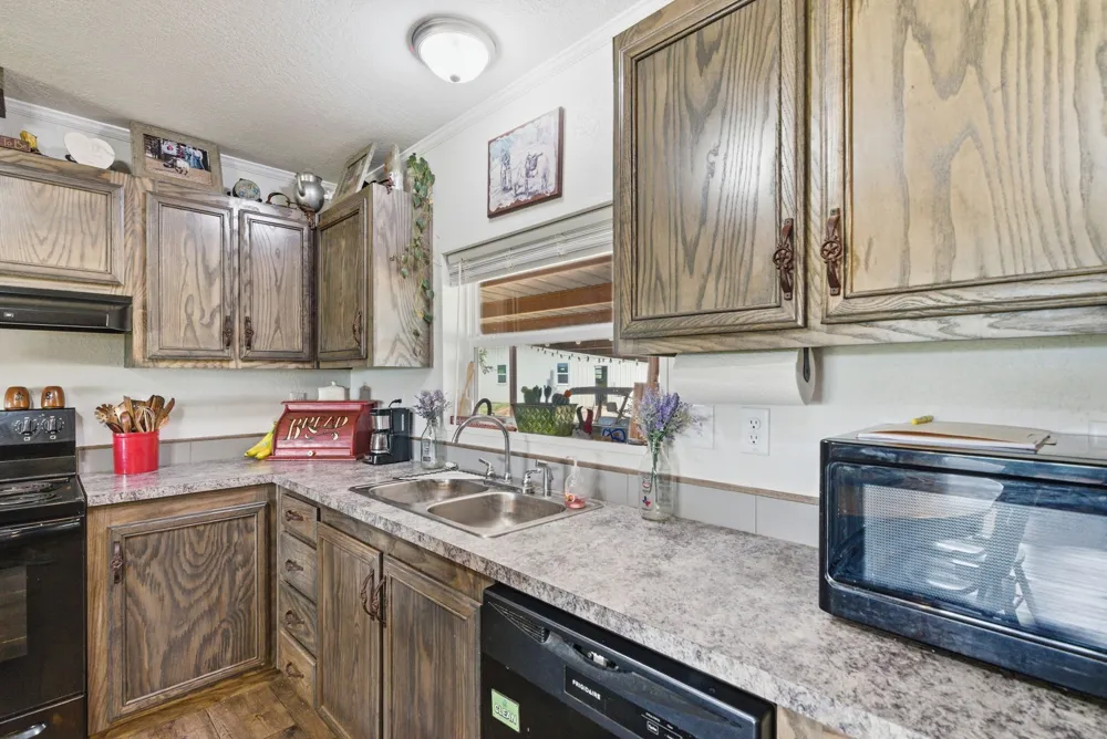 8315 County Road 403 Cisco, TX 76437