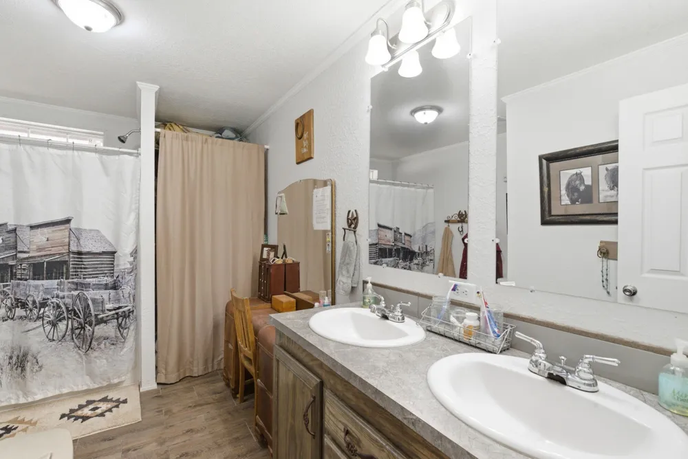 8315 County Road 403 Cisco, TX 76437