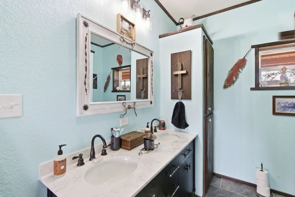 8315 County Road 403 Cisco, TX 76437